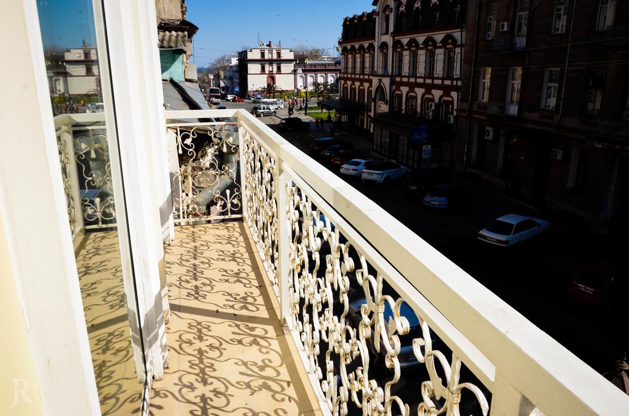 Hotel Maman Odessa Ngoại thất bức ảnh